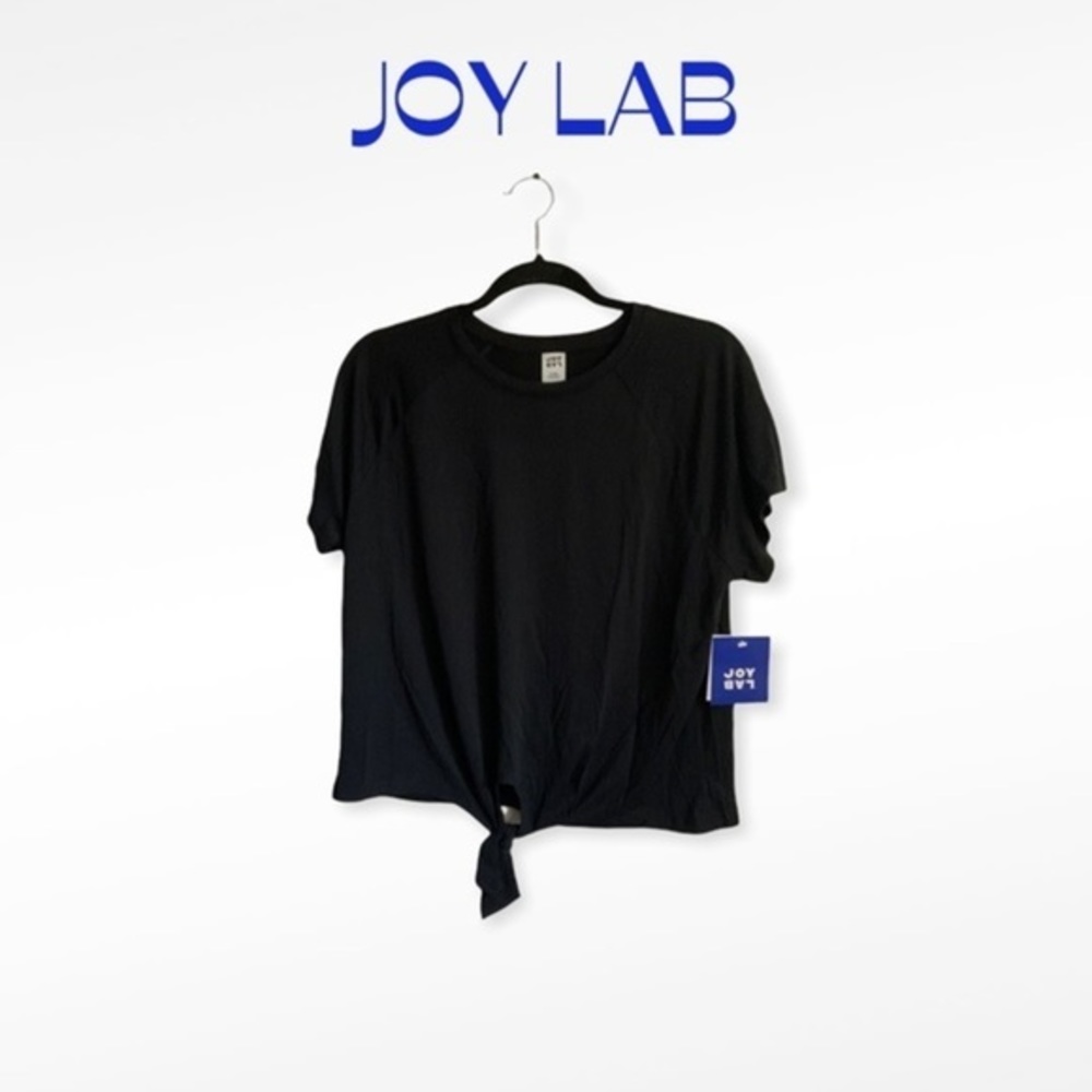 Joy lab woman black shirt